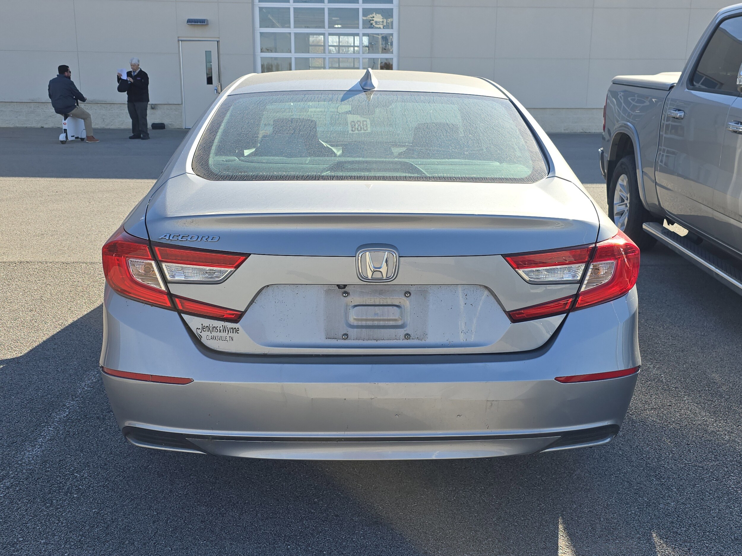 2018 Honda Accord LX 1.5T photo 3