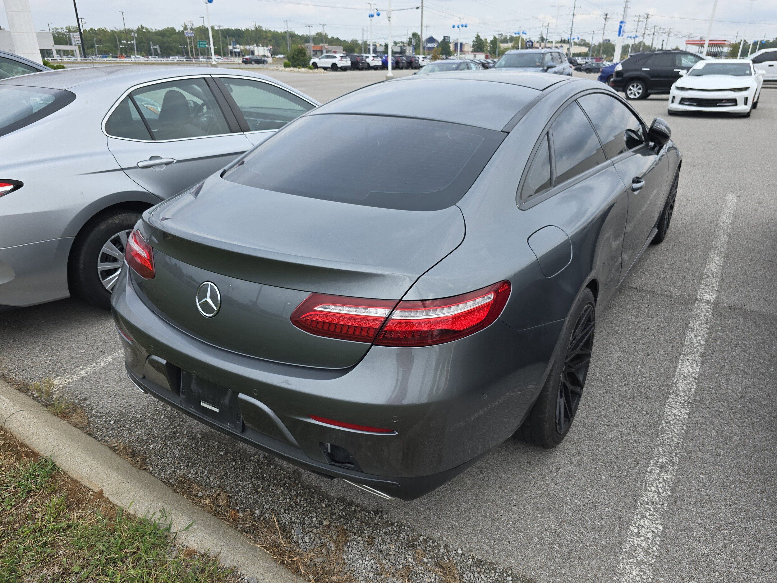 2018 Mercedes Benz E 400 Coupe photo 2