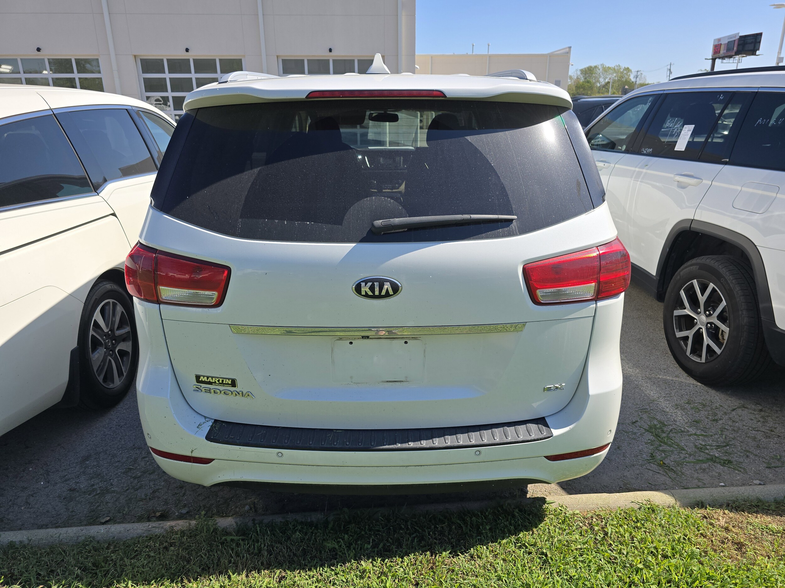 2015 Kia Sedona EX photo 3