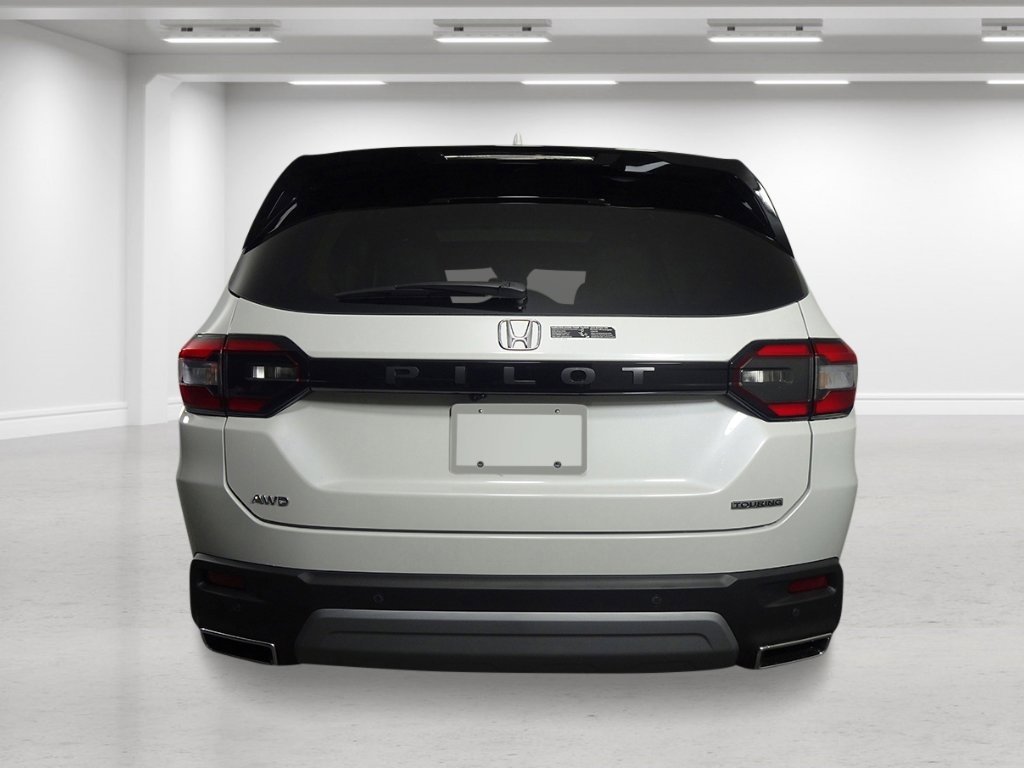 2025 Honda Pilot Touring photo 3