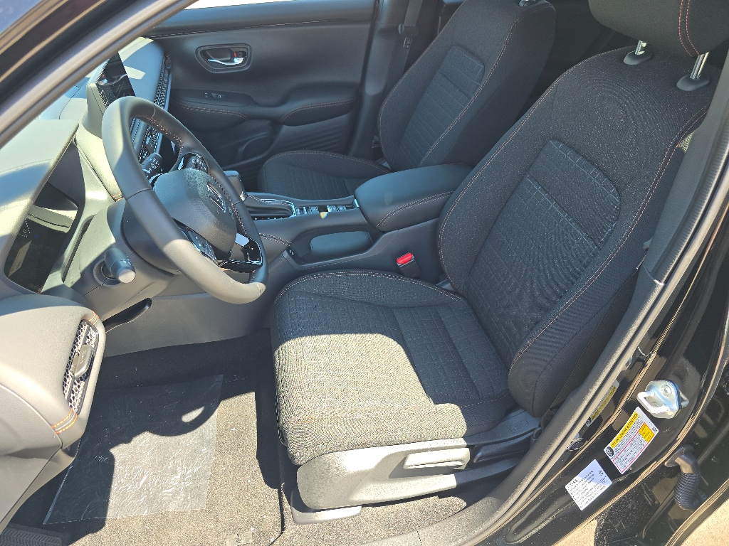 2026 Honda HR-V Sport - Photo 17