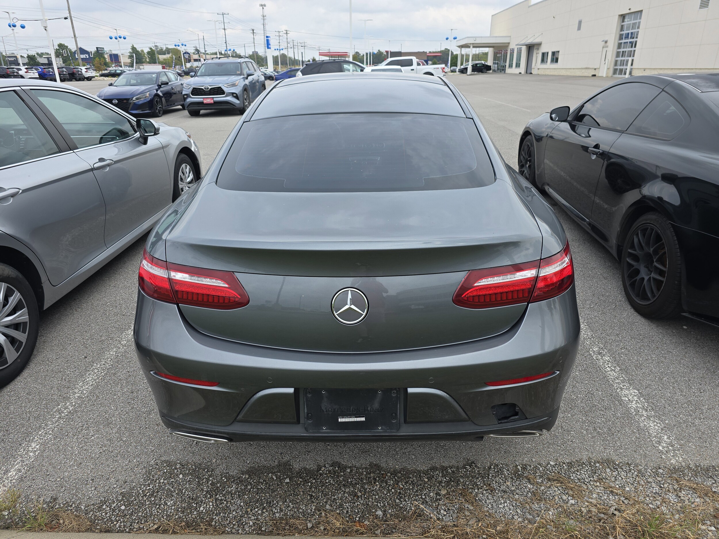 2018 Mercedes Benz E 400 Coupe photo 3