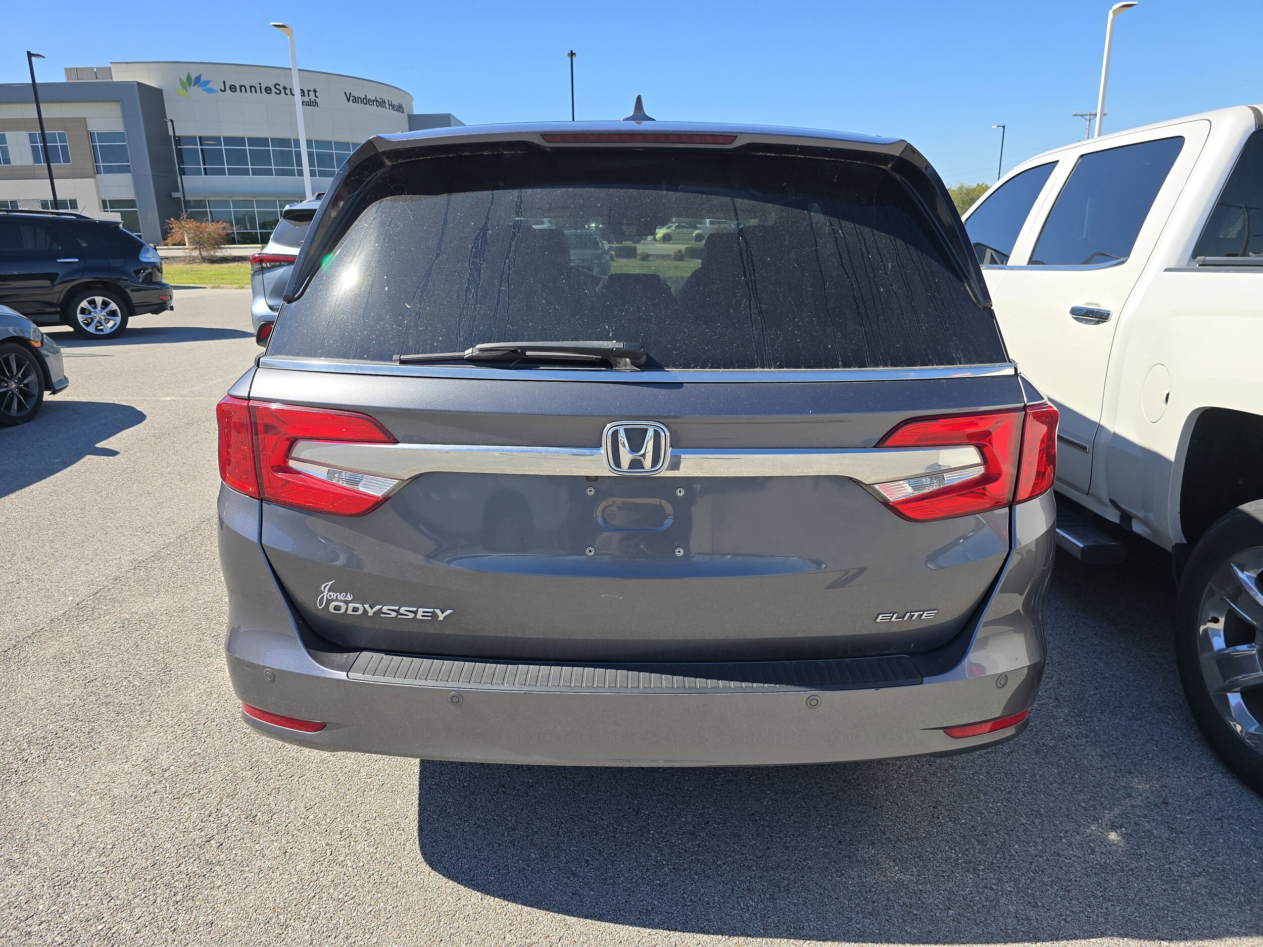 2018 Honda Odyssey Elite photo 3