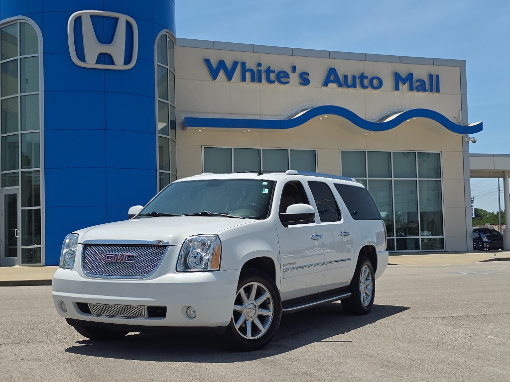 2009 GMC Yukon Denali AWD's photo