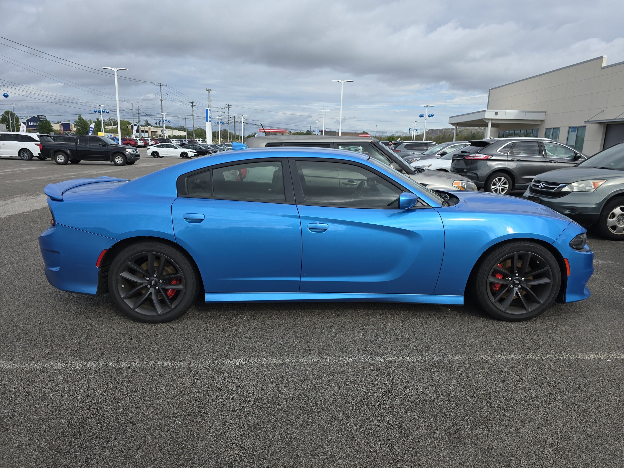 2019 Dodge Charger GT photo 2