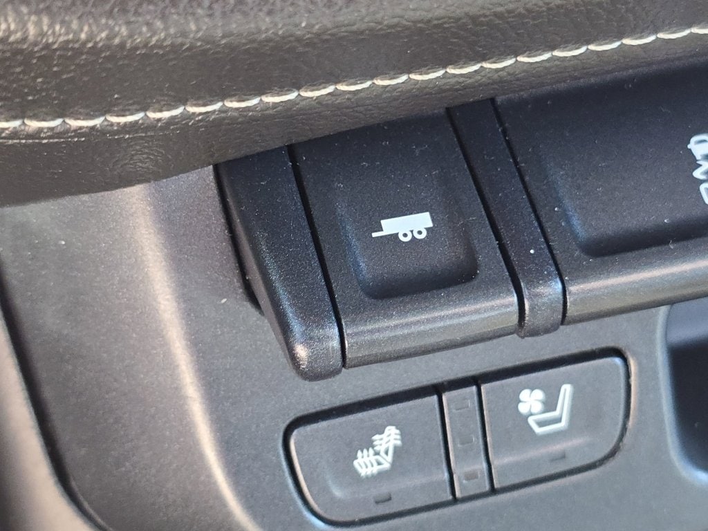 2017 GMC Canyon Denali - Photo 12