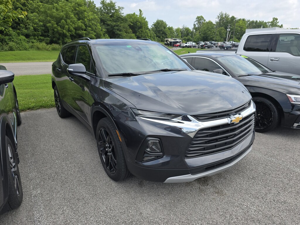 2022 Chevrolet Blazer 2LT photo 2