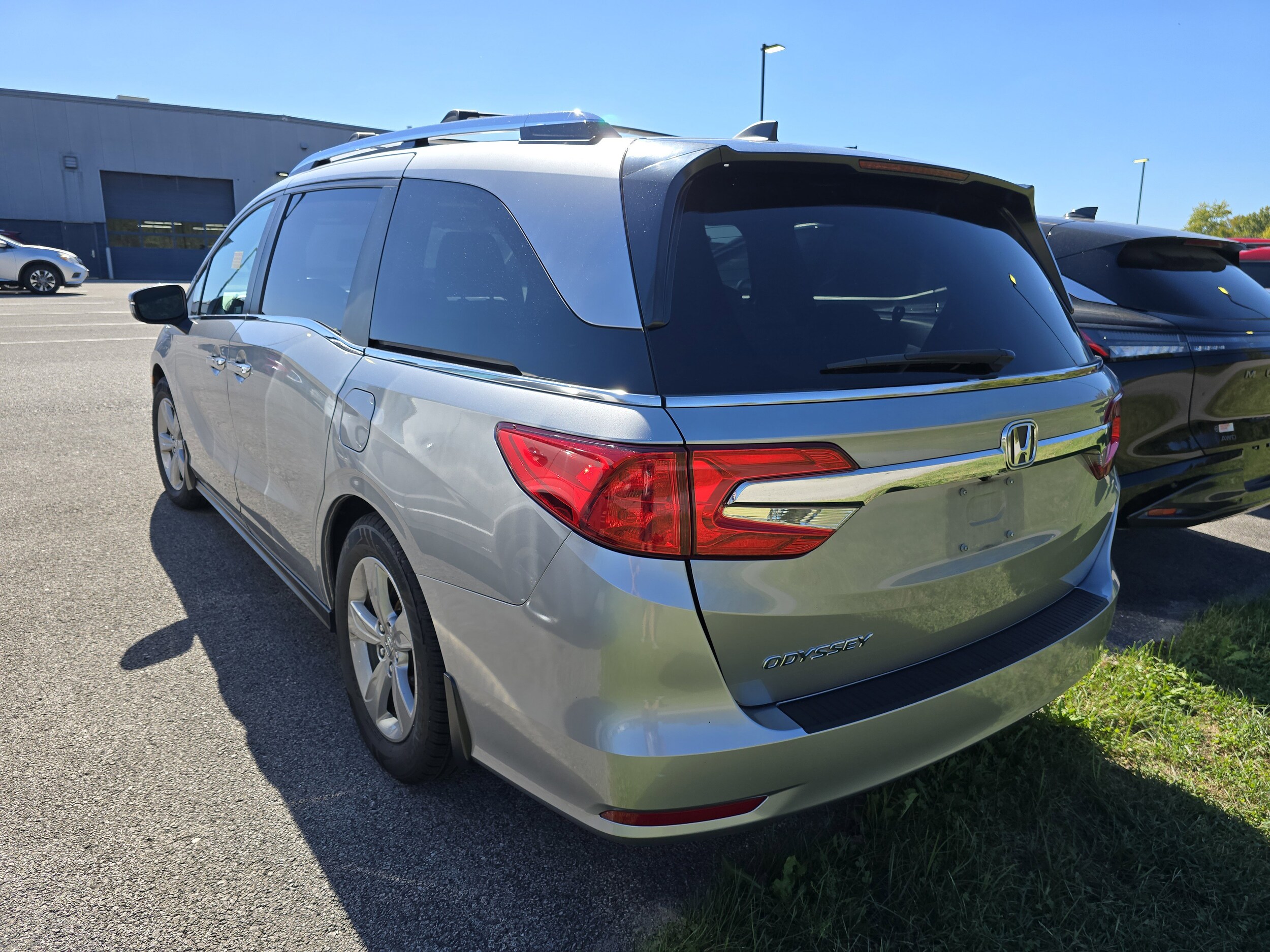 2020 Honda Odyssey EX-L photo 4