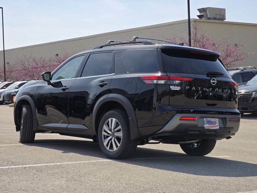 2026 Nissan Pathfinder SL - Photo 17