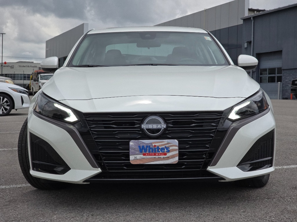 New 2026 Nissan Altima SV Sedan