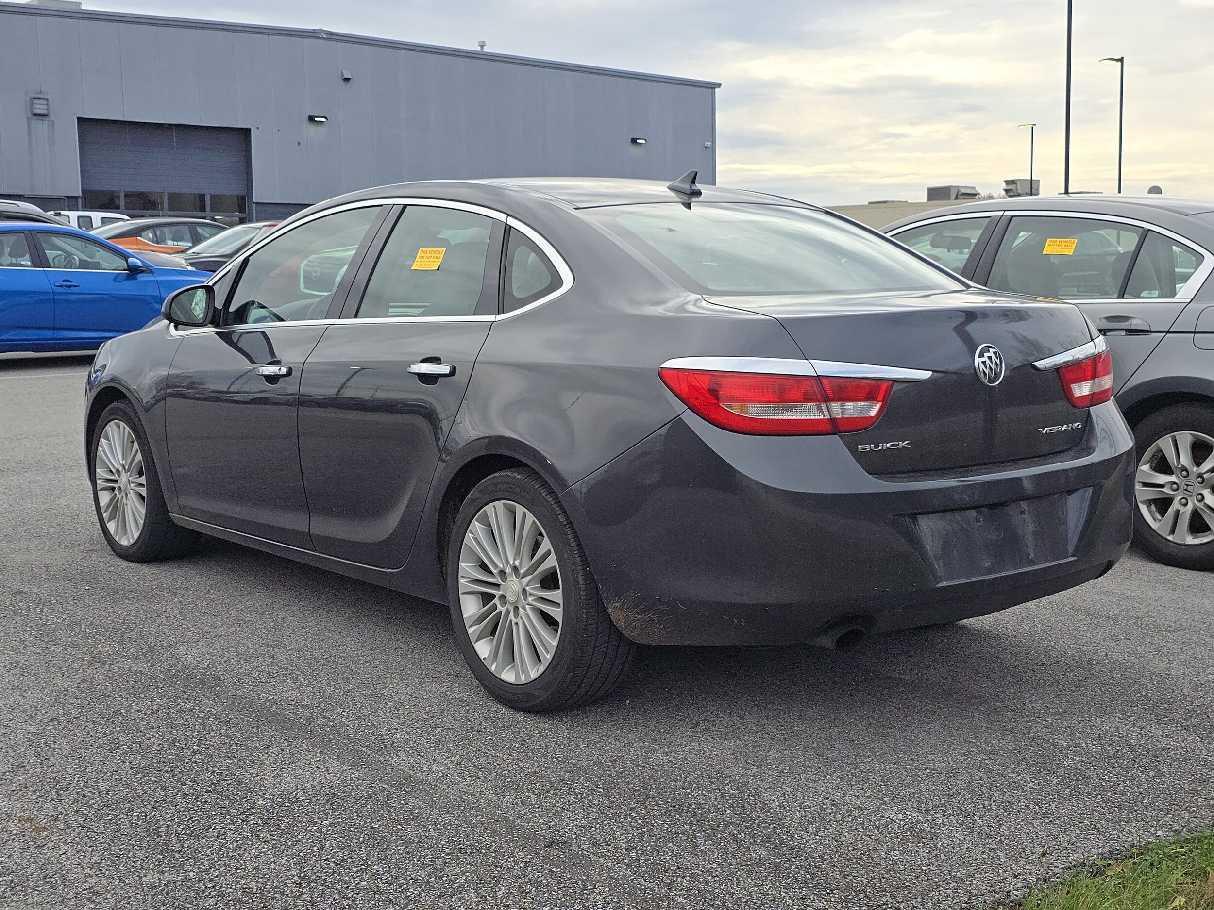 2014 Buick Verano Base photo 3