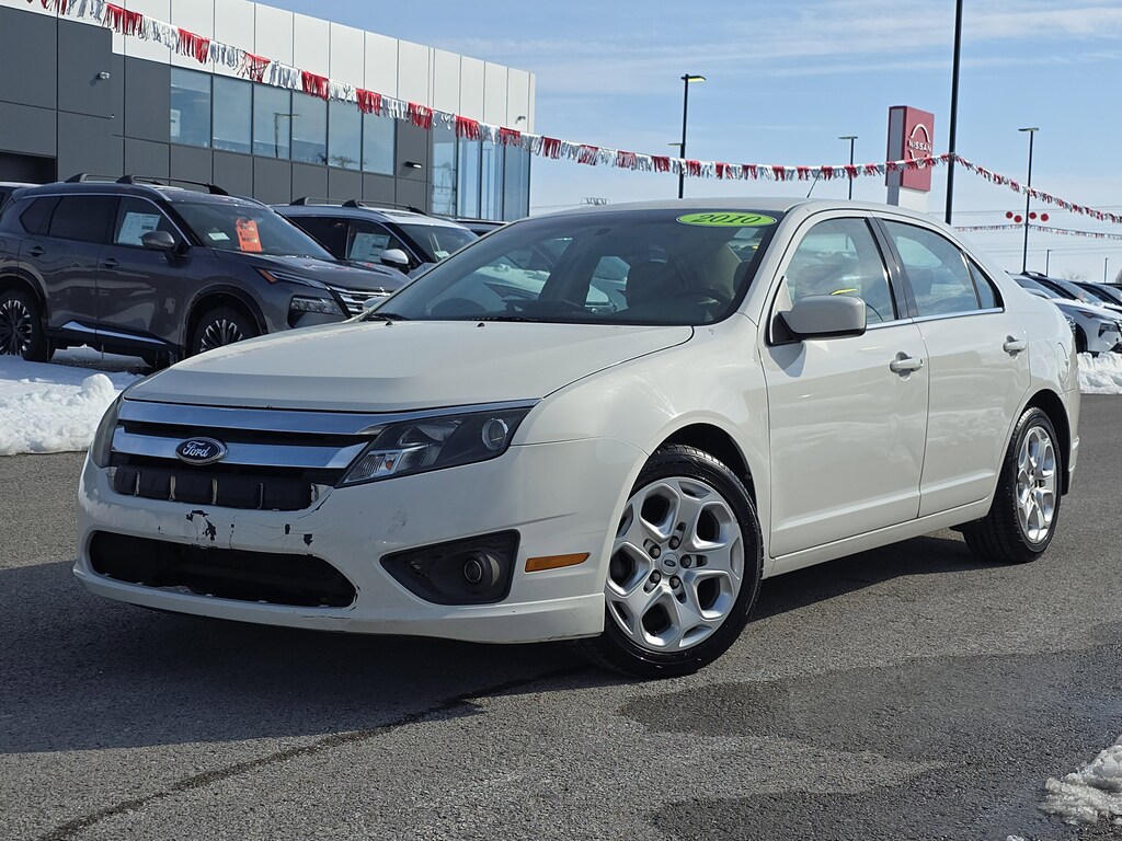 Used 2010 Ford Fusion SE Sedan