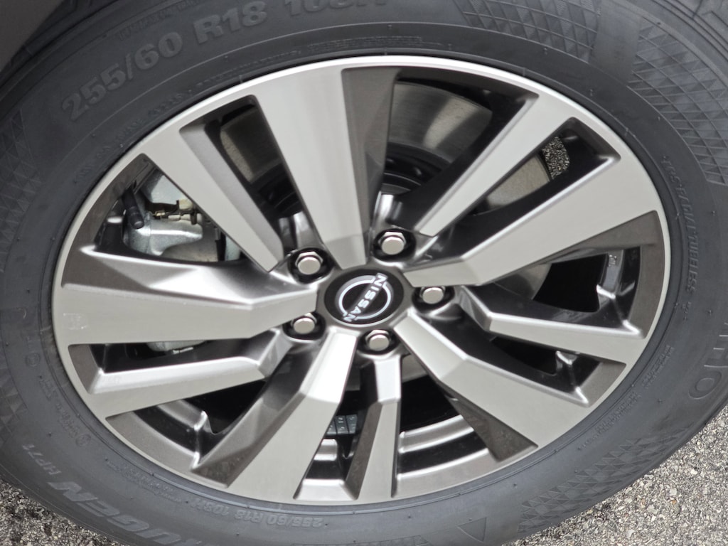 New 2025 Nissan Pathfinder SL Sport Utility