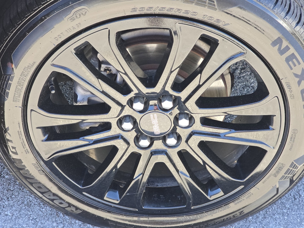 Used 2023 GMC Acadia SLE Sport Utility