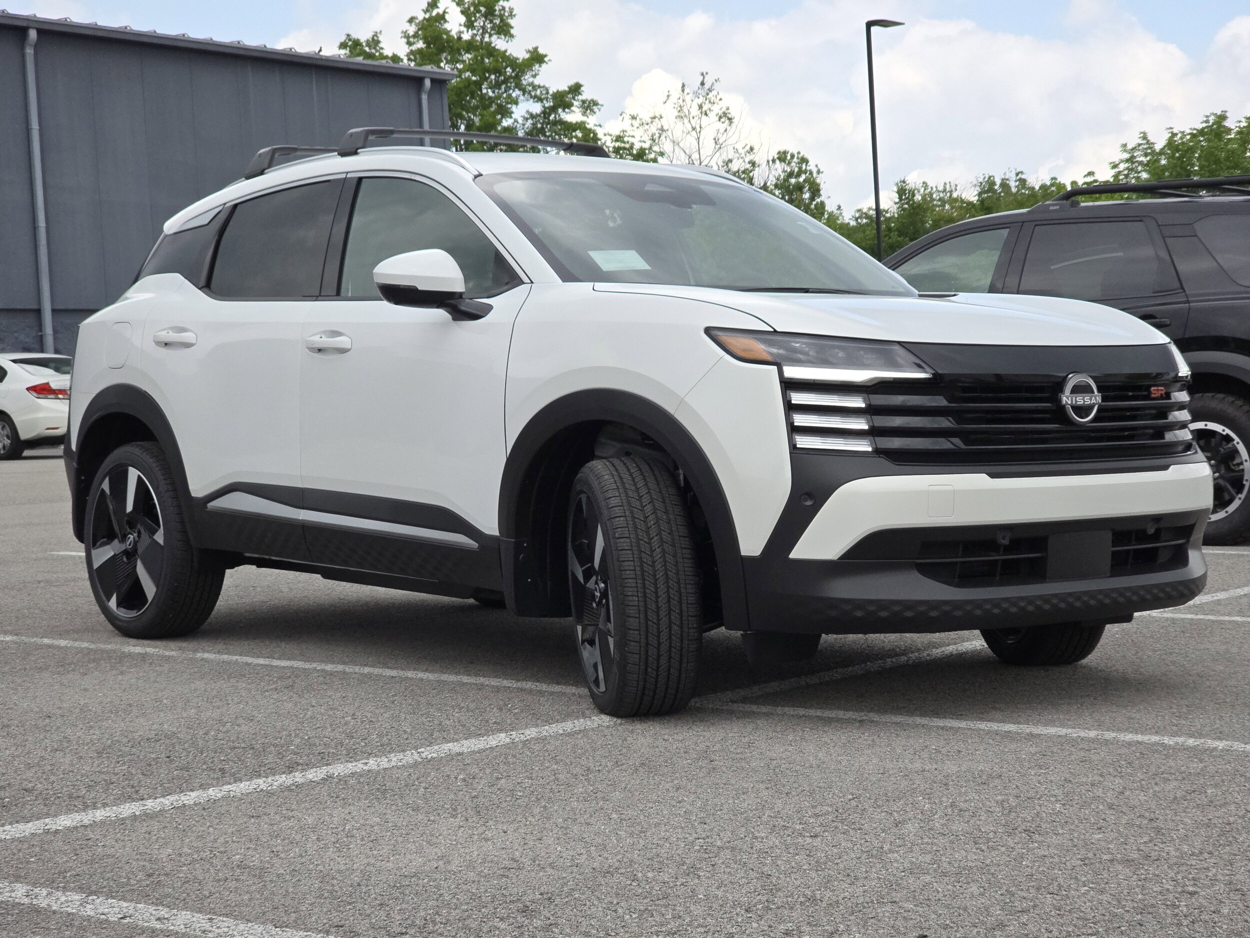 2025 Nissan Kicks SR - Photo 13