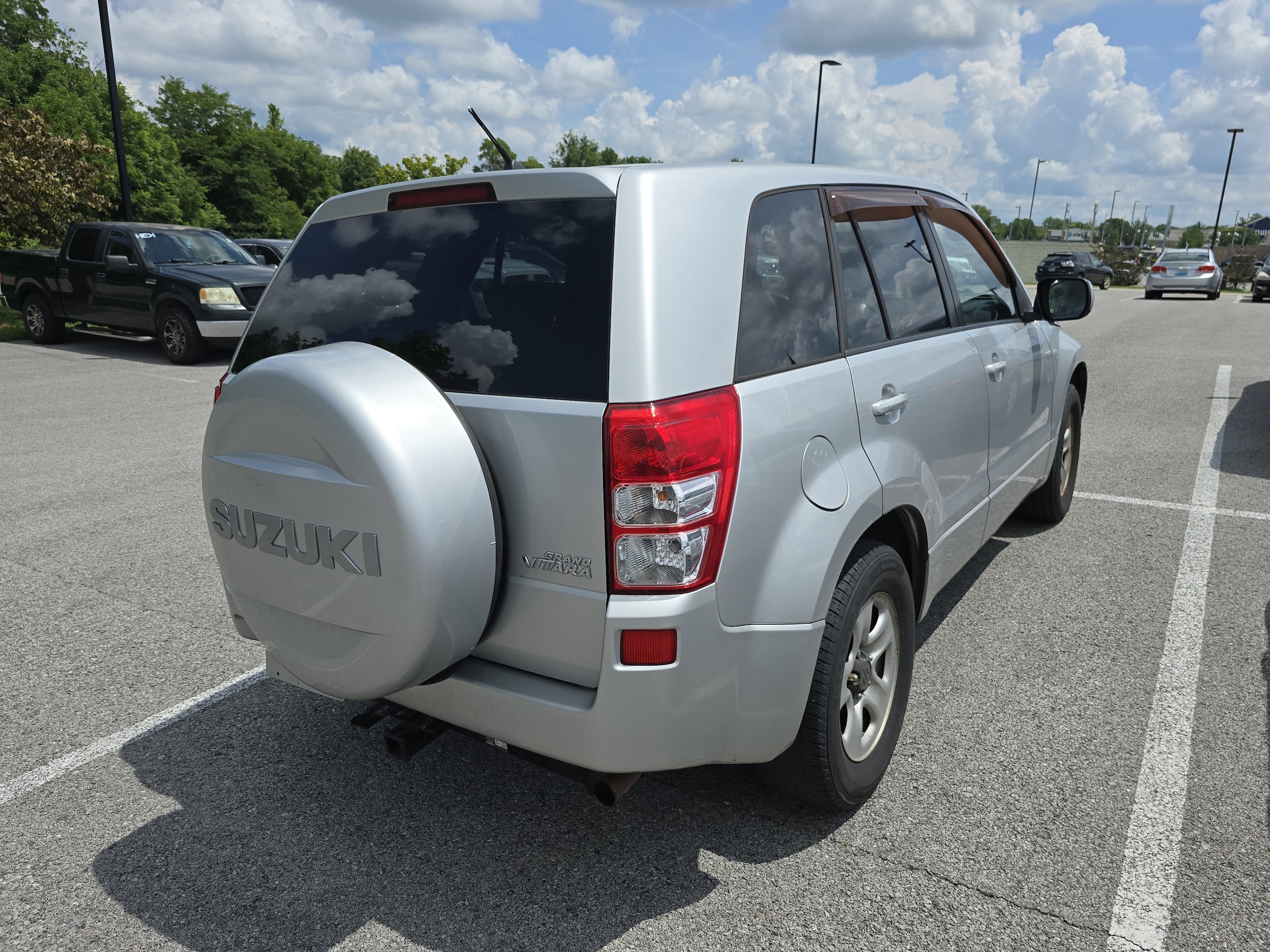 Used 2011 Suzuki Grand Vitara Premium with VIN JS3TE0D29B4101285 for sale in Hopkinsville, KY
