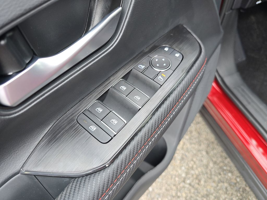 2026 Nissan KICKS SR - Photo 27