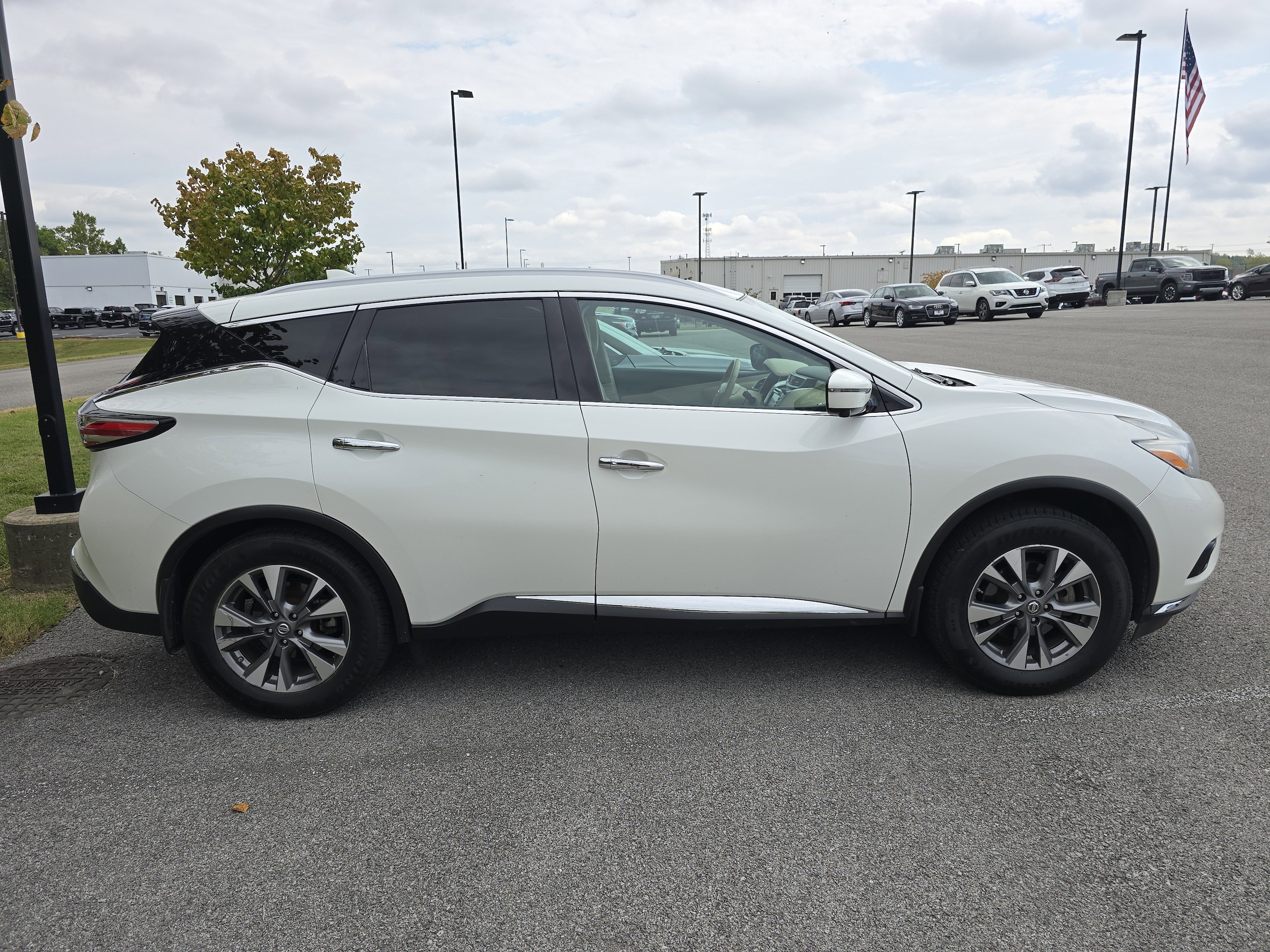 Used 2017 Nissan Murano SL with VIN 5N1AZ2MG0HN145384 for sale in Hopkinsville, KY