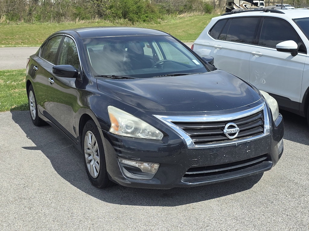 Used 2013 Nissan Altima 2.5 S Sedan