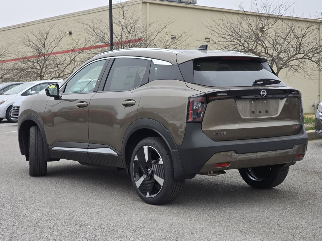 2026 Nissan KICKS SR - Photo 17