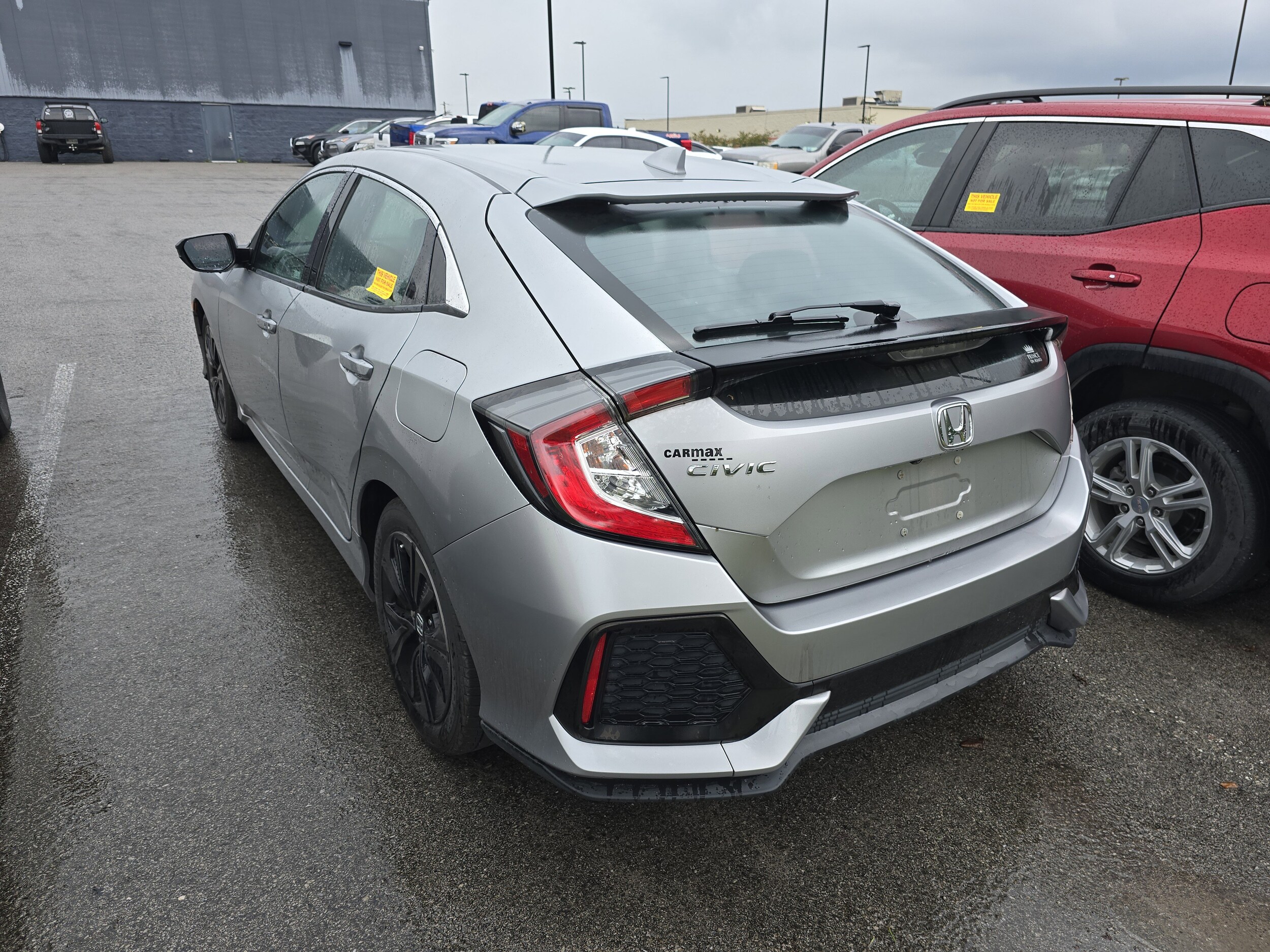2018 Honda Civic EX-L Hatchback photo 4