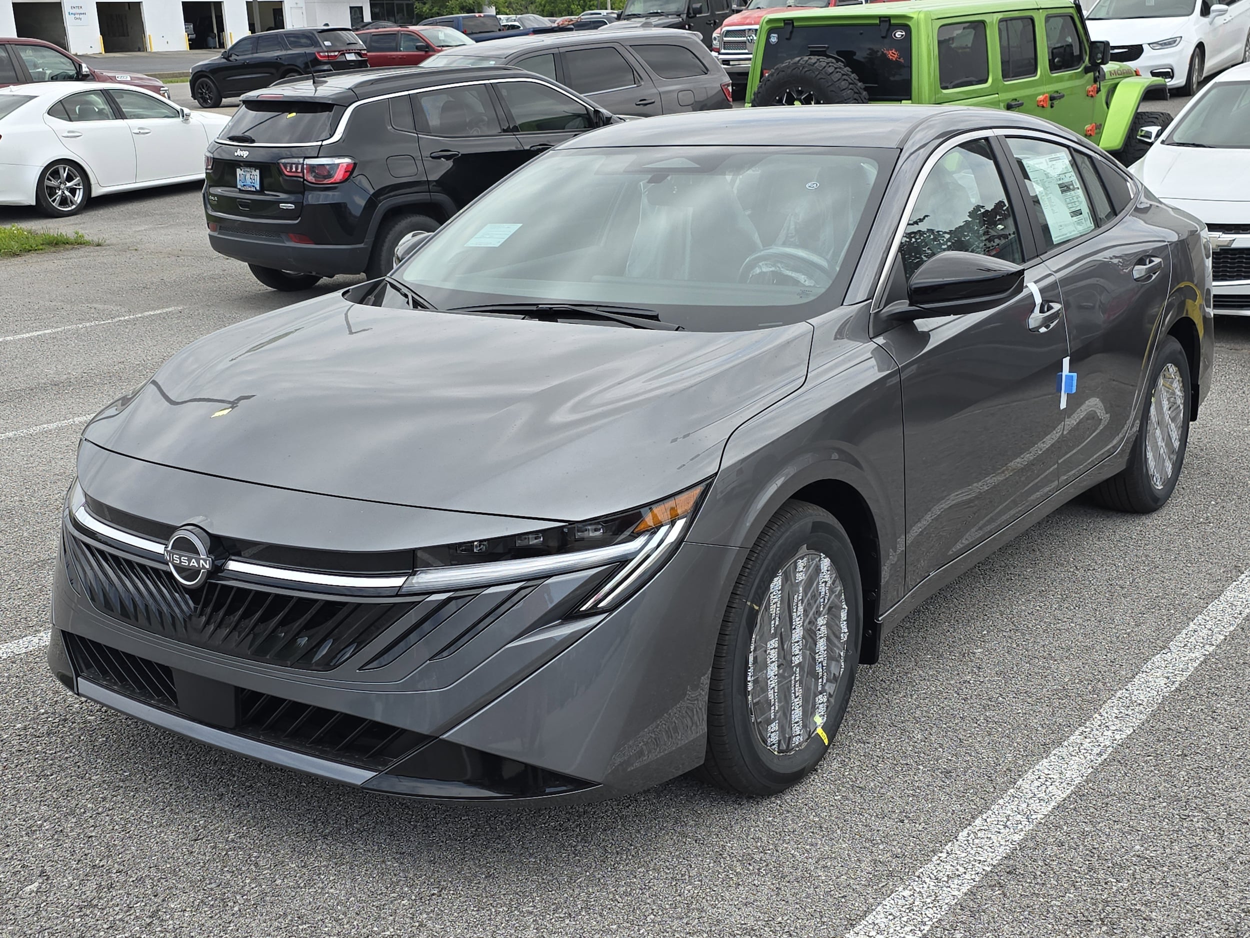2026 Nissan Sentra SV CVT's photo