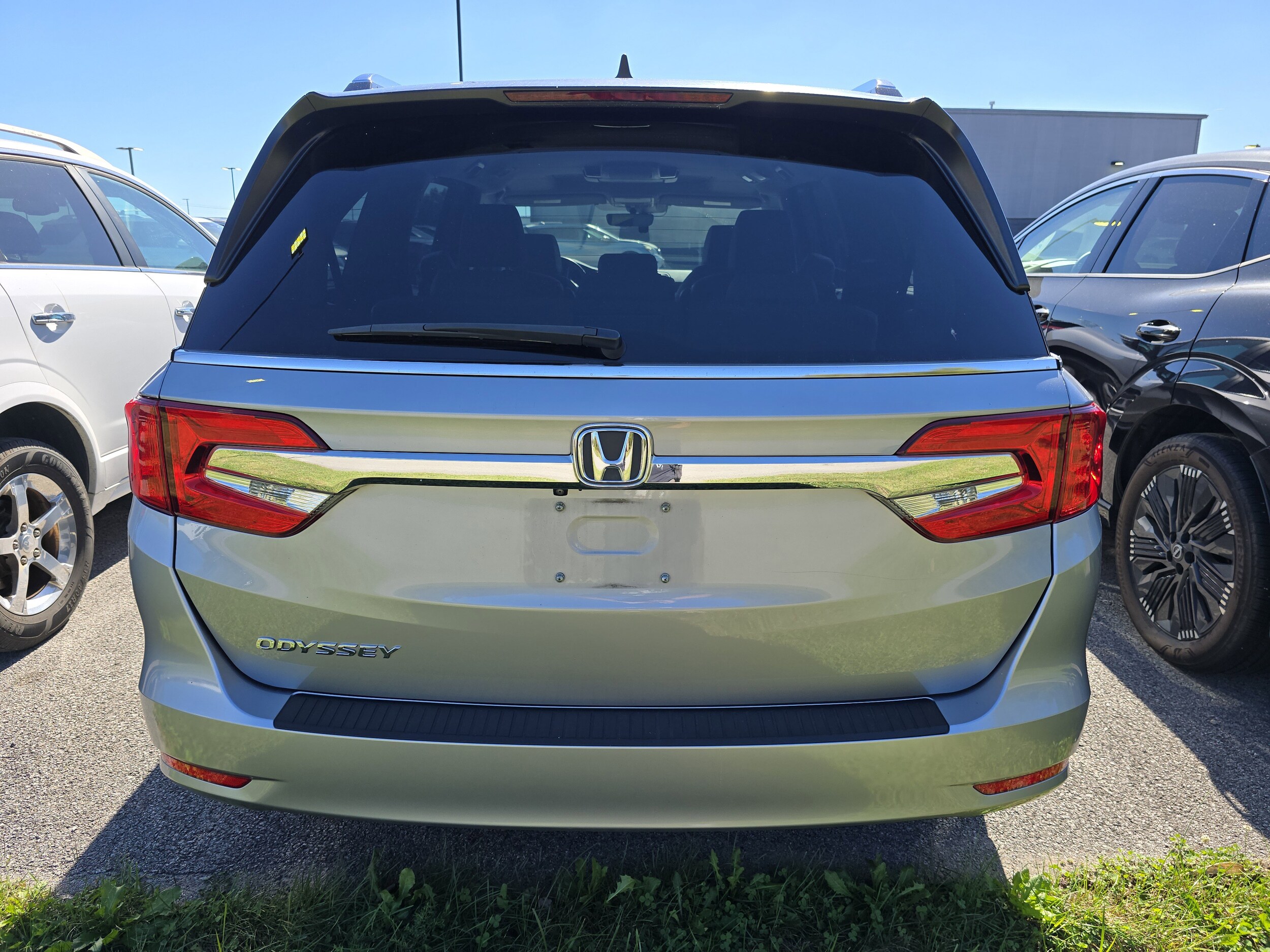 2020 Honda Odyssey EX-L photo 3