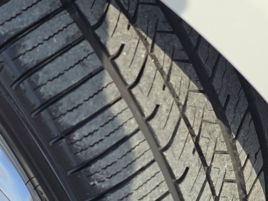 Used 2010 Ford Fusion SE Sedan