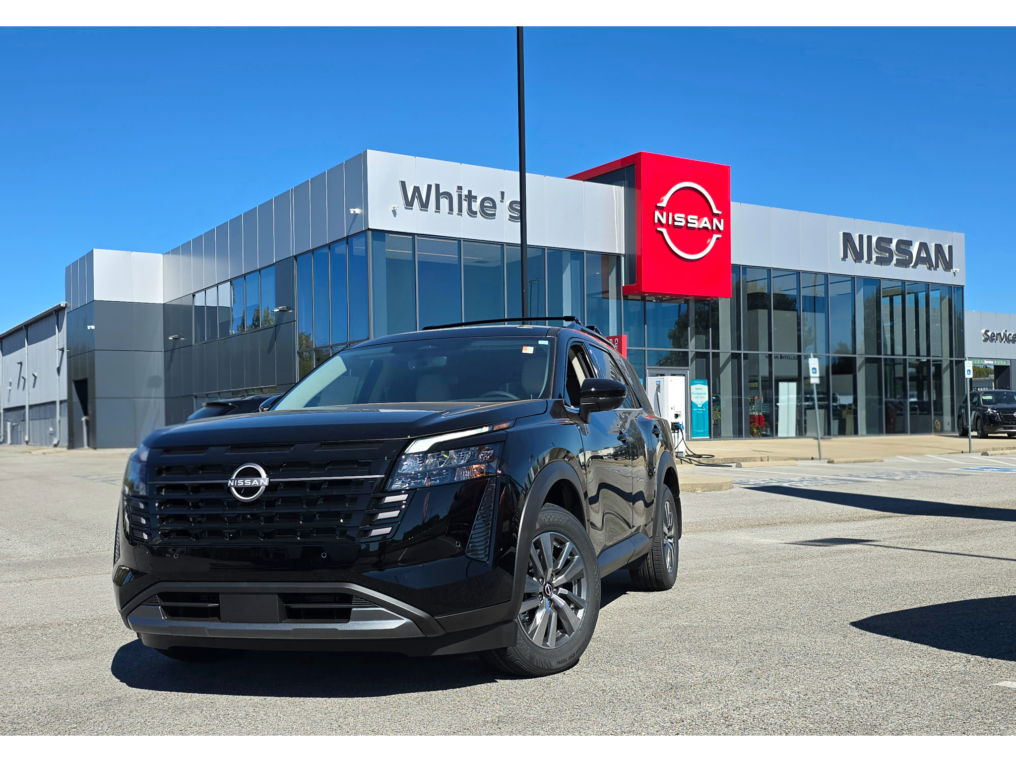 2026 Nissan Pathfinder SL Sport Utility