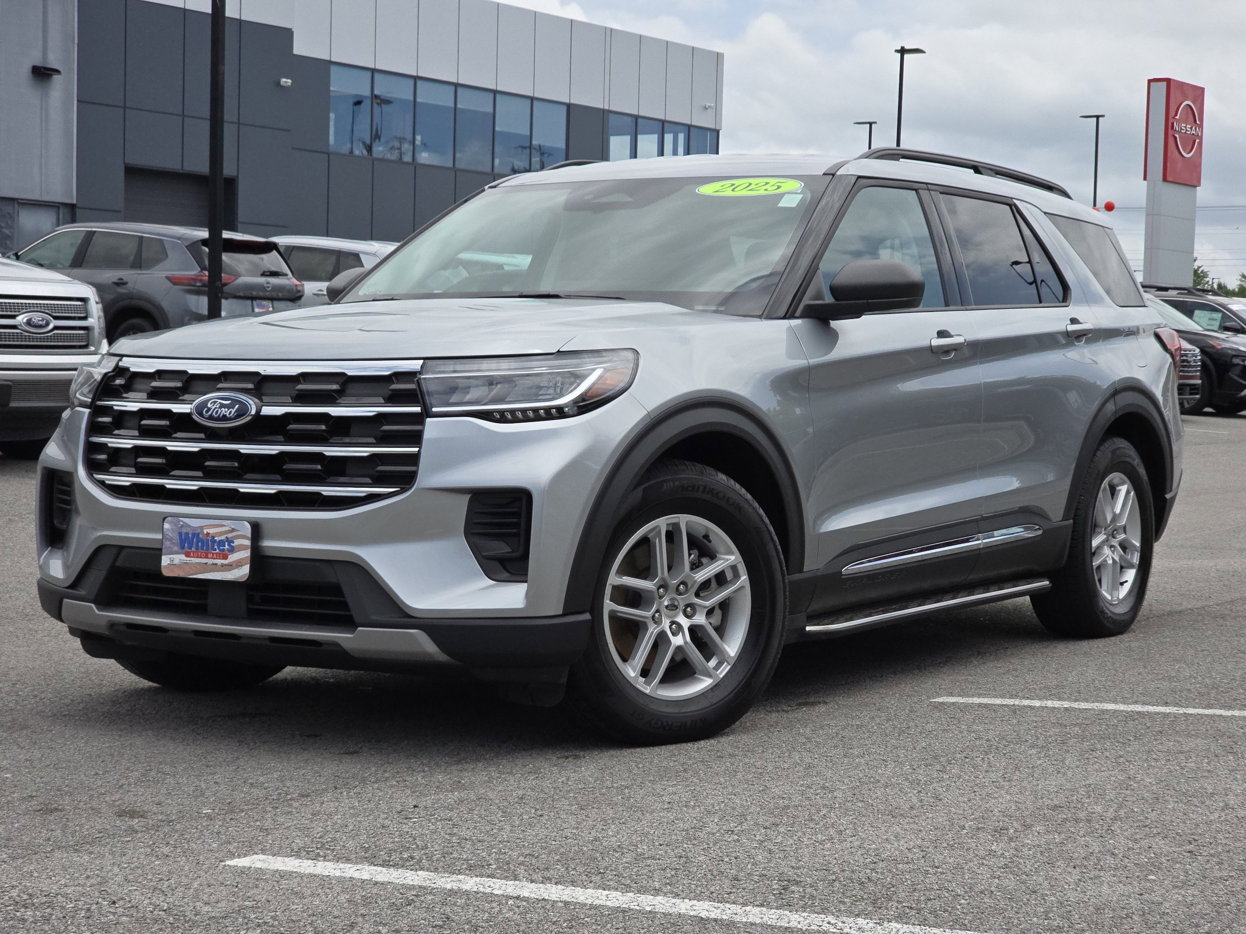 Used 2025 Ford Explorer Active with VIN 1FMUK7DHXSGA15731 for sale in Hopkinsville, KY