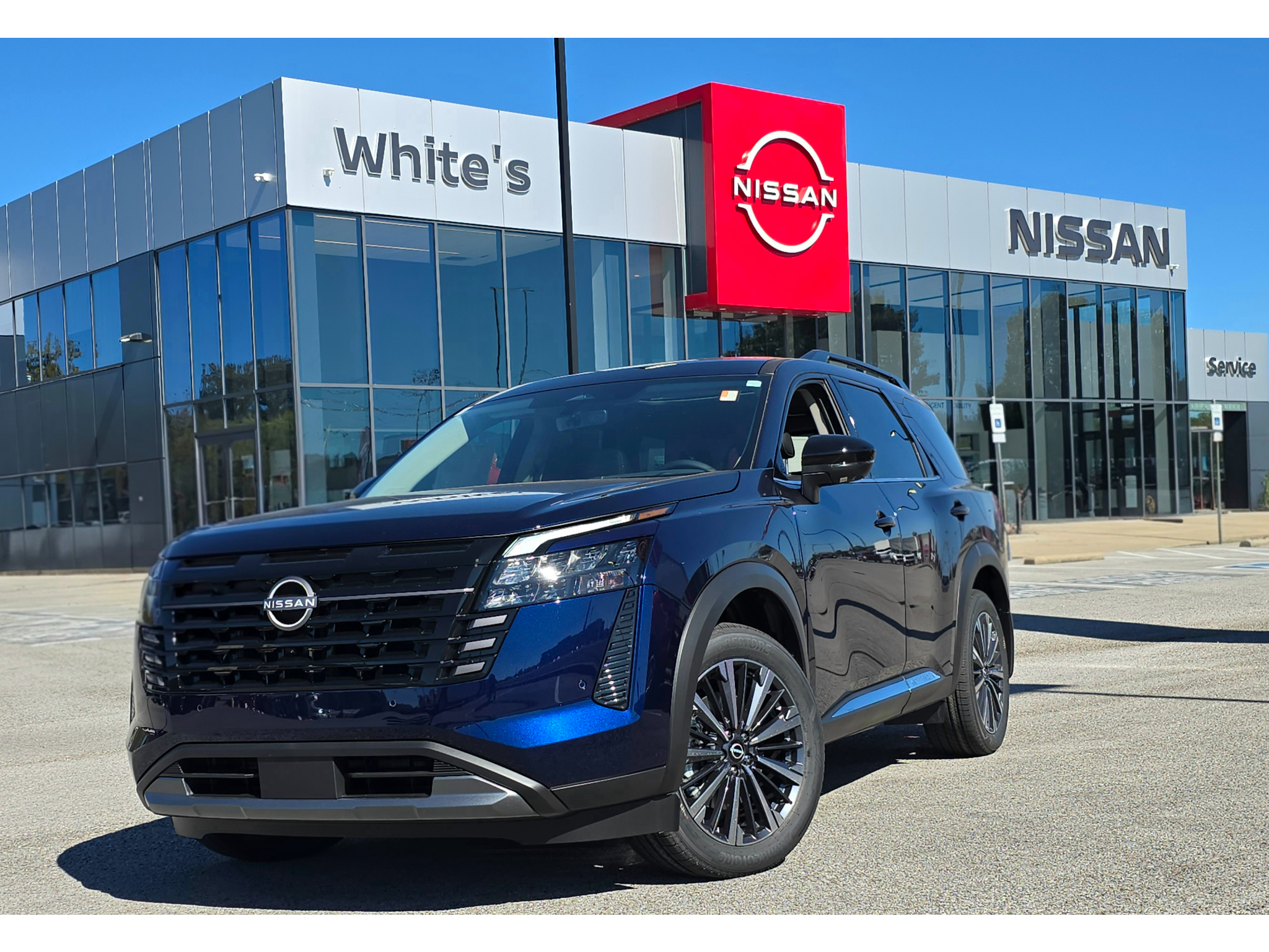 2026 Nissan Pathfinder Platinum Sport Utility