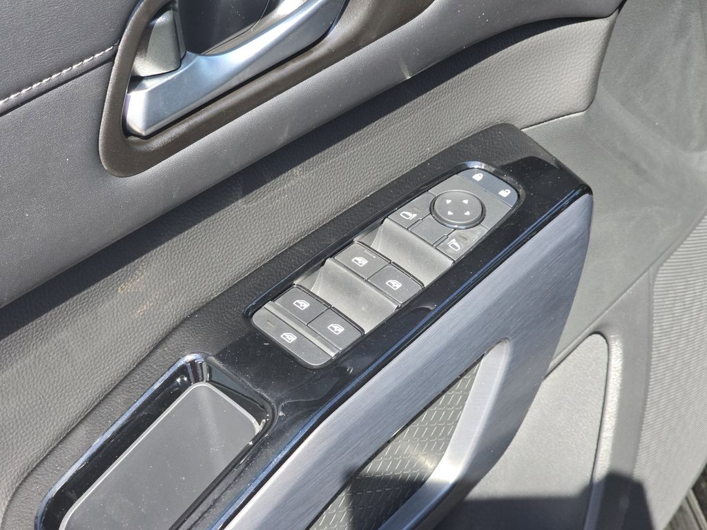 2026 Nissan Pathfinder SL - Photo 31