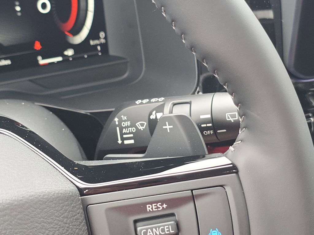2026 Nissan Pathfinder Platinum - Photo 33