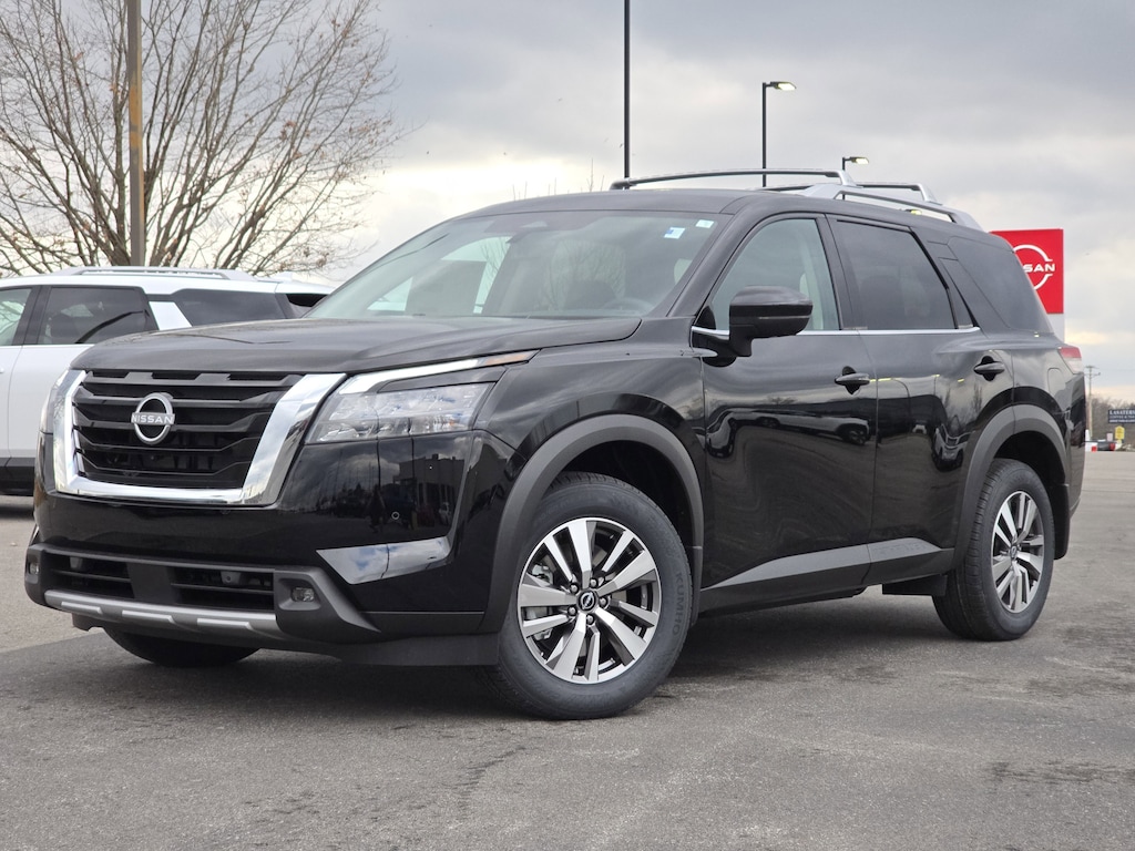 New 2025 Nissan Pathfinder SL Sport Utility