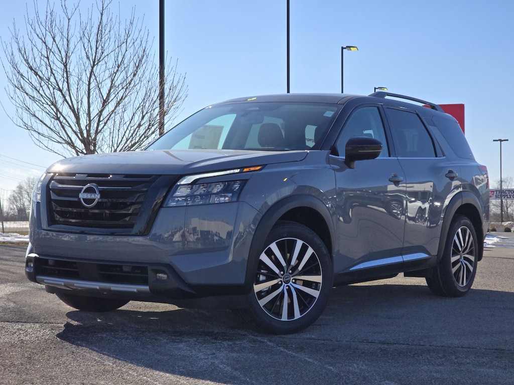 New 2025 Nissan Pathfinder Platinum Sport Utility