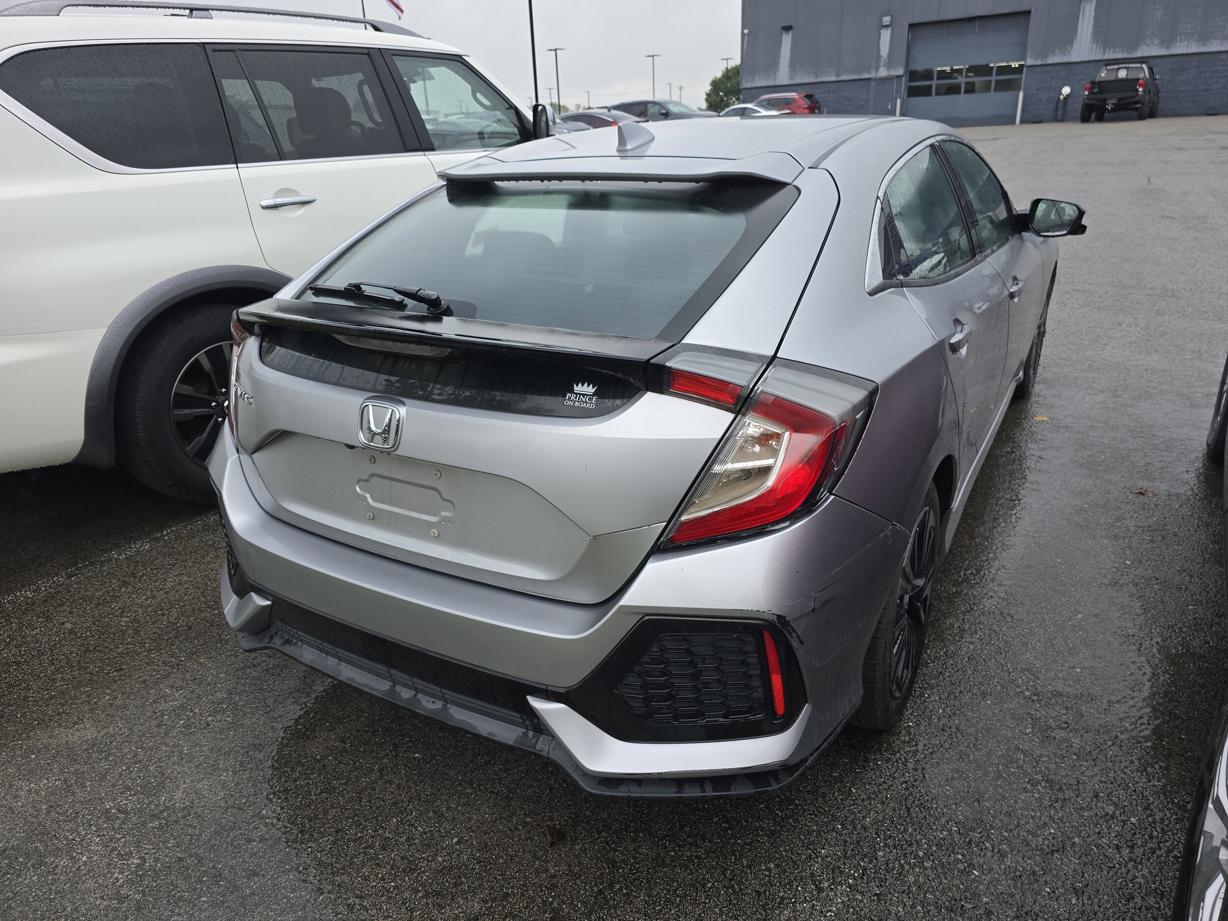 2018 Honda Civic EX-L Hatchback photo 2