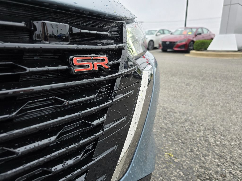 2025 Nissan Sentra SR photo 4