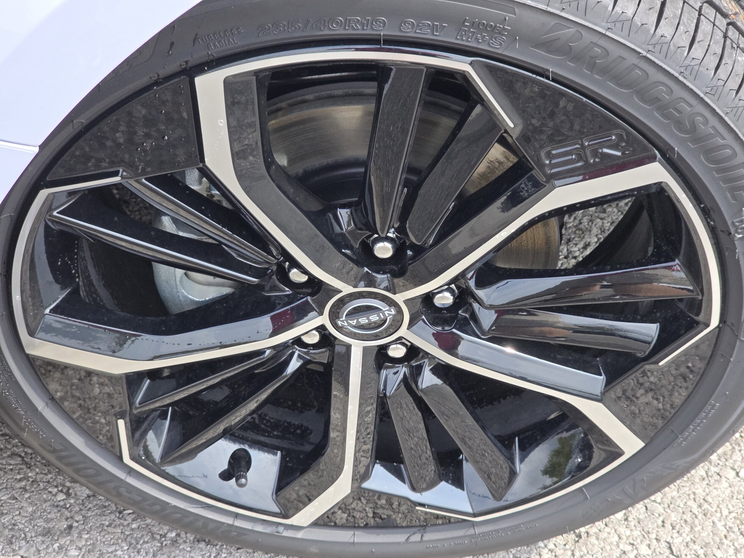 2025 Nissan Altima SR photo 3