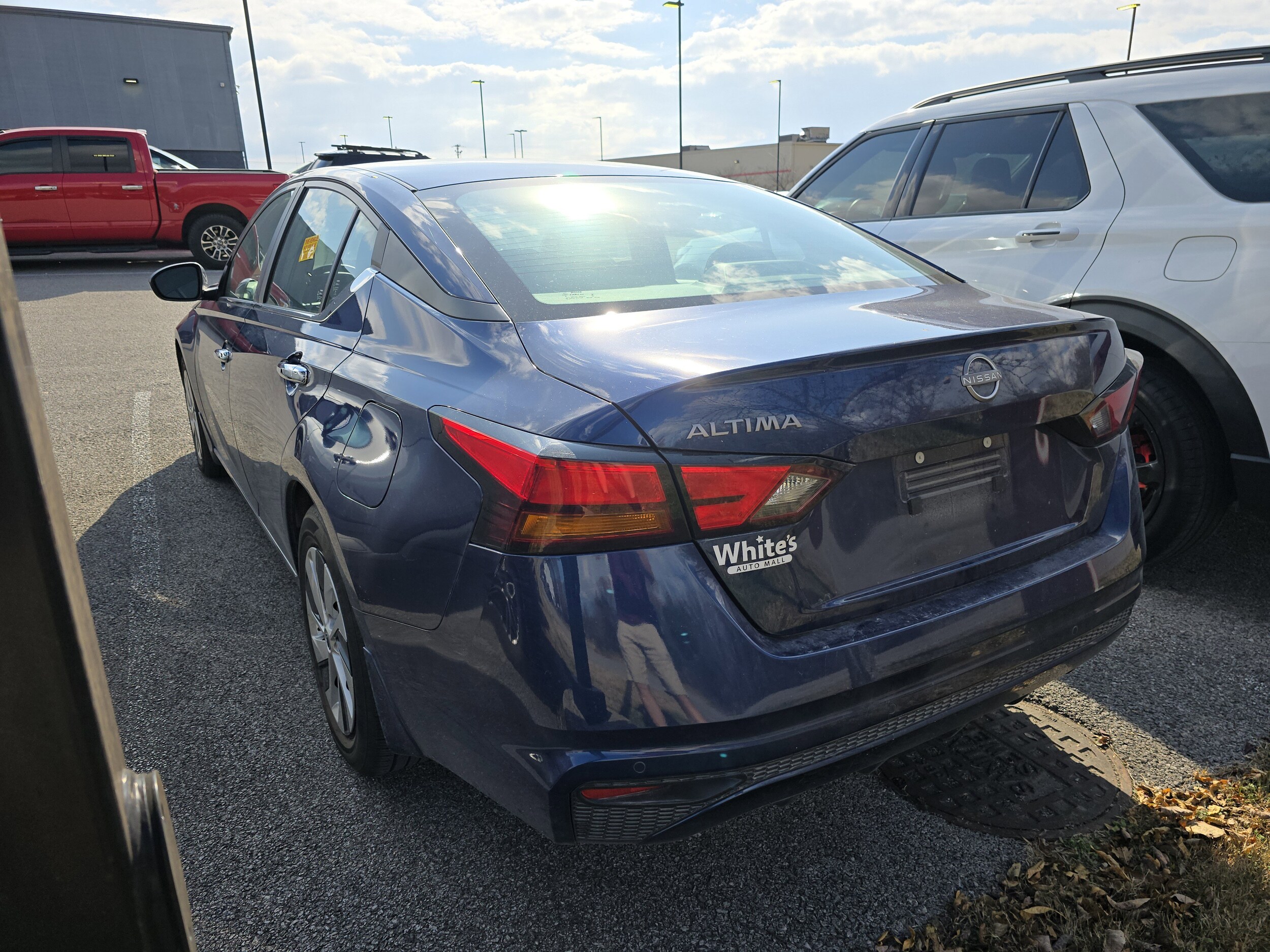 2023 Nissan Altima 2.5 S photo 3