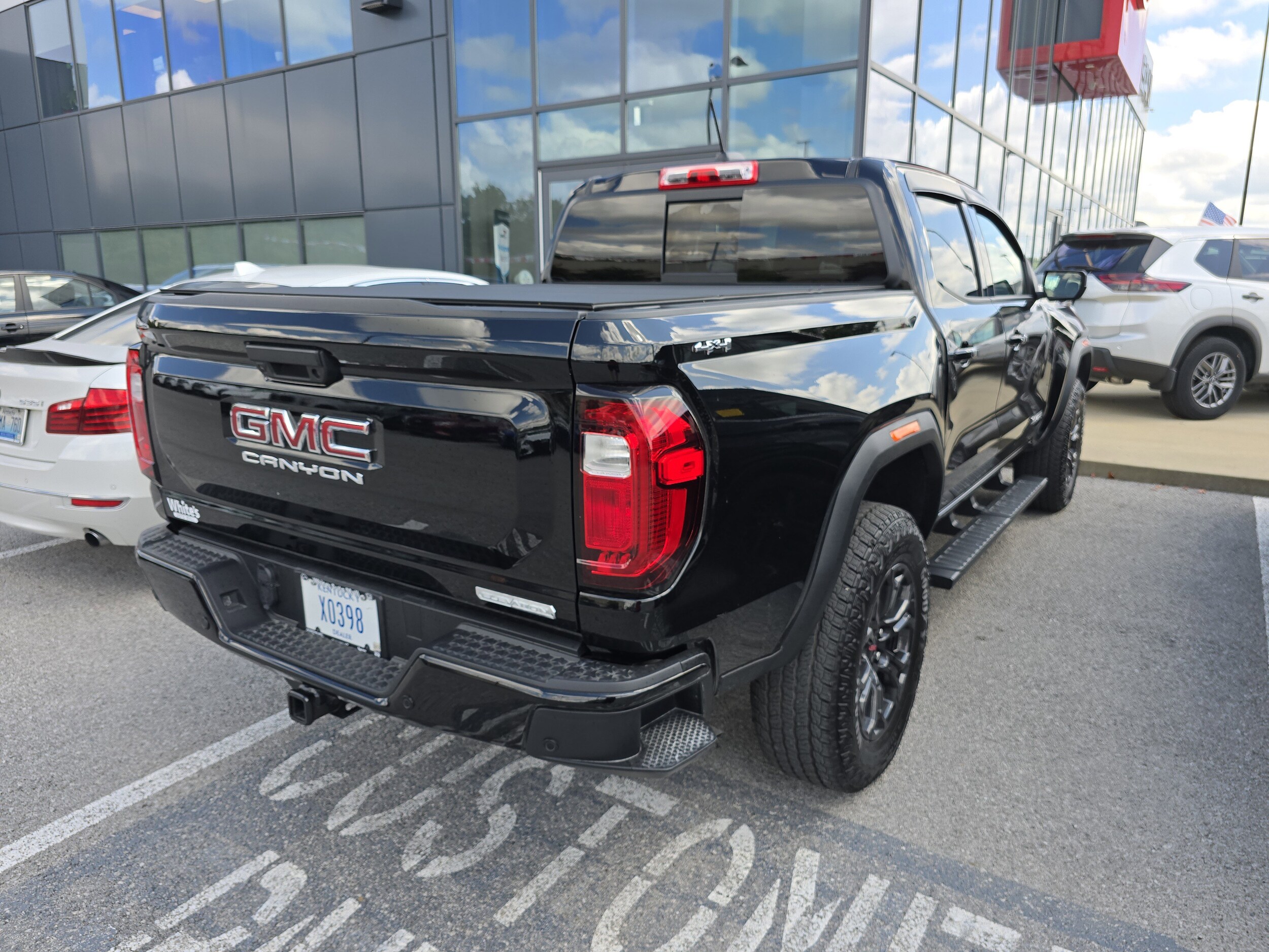 2025 Gmc Canyon Elevation photo 2