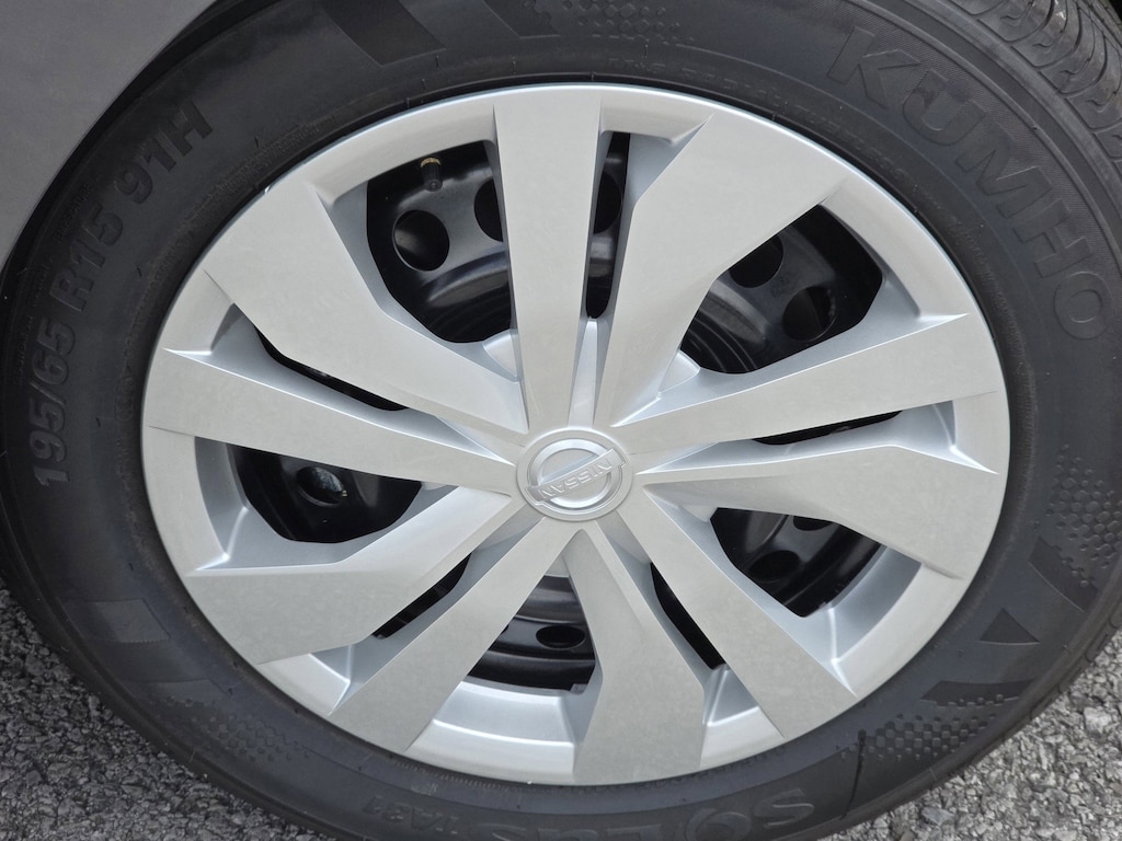 New 2025 Nissan Versa S Sedan