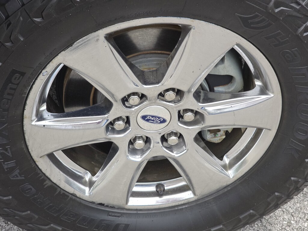 2018 Ford F-150 XLT photo 2