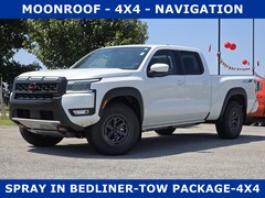 2025 Nissan Frontier PRO-4X Crew Cab