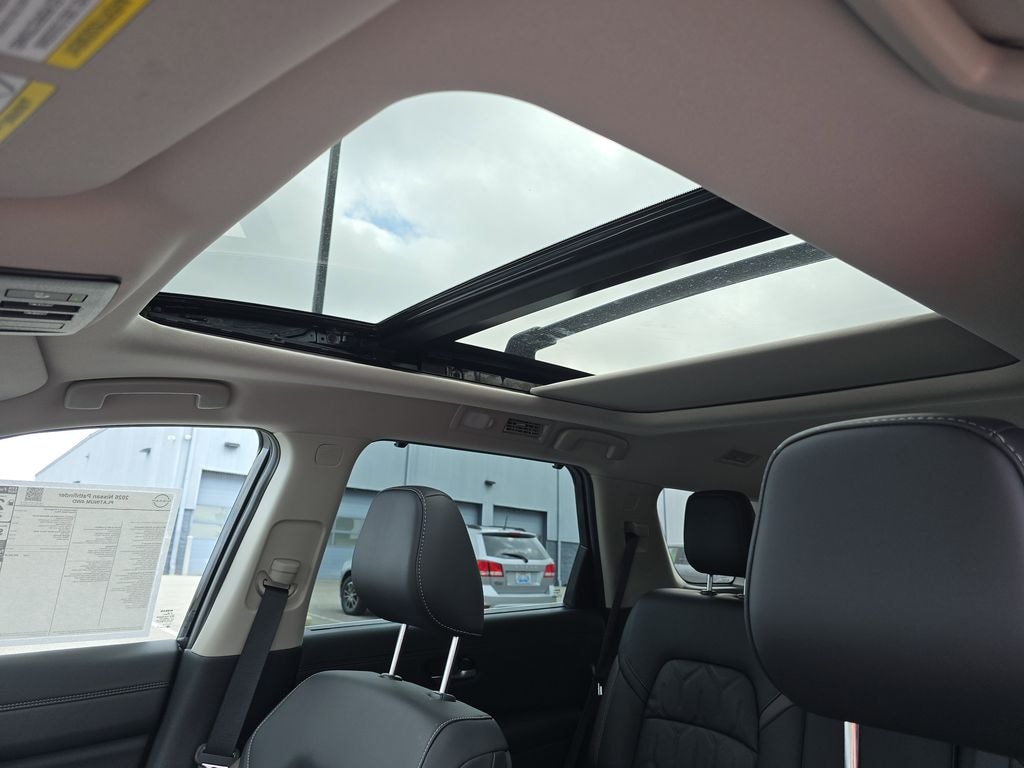 New 2026 Nissan Pathfinder Platinum Sport Utility
