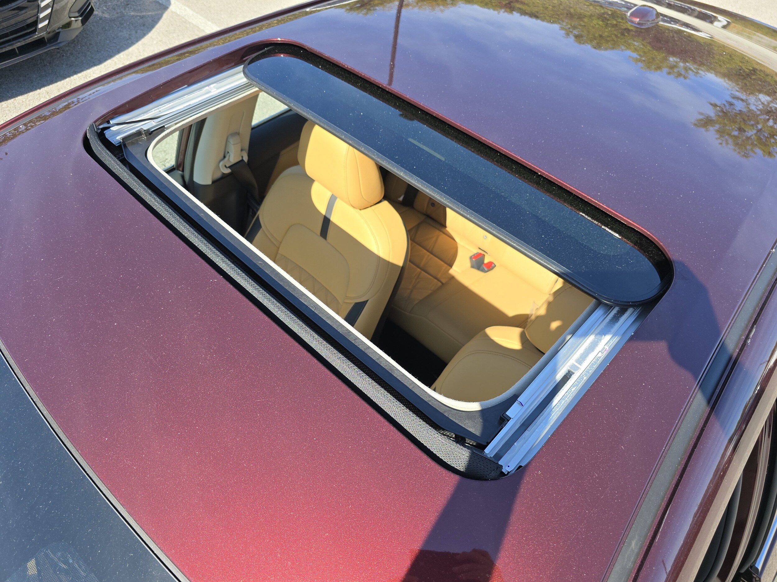 2025 Nissan Sentra SV photo 4