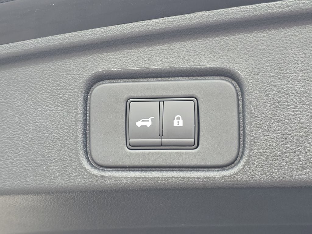 2026 Nissan Pathfinder Platinum - Photo 23