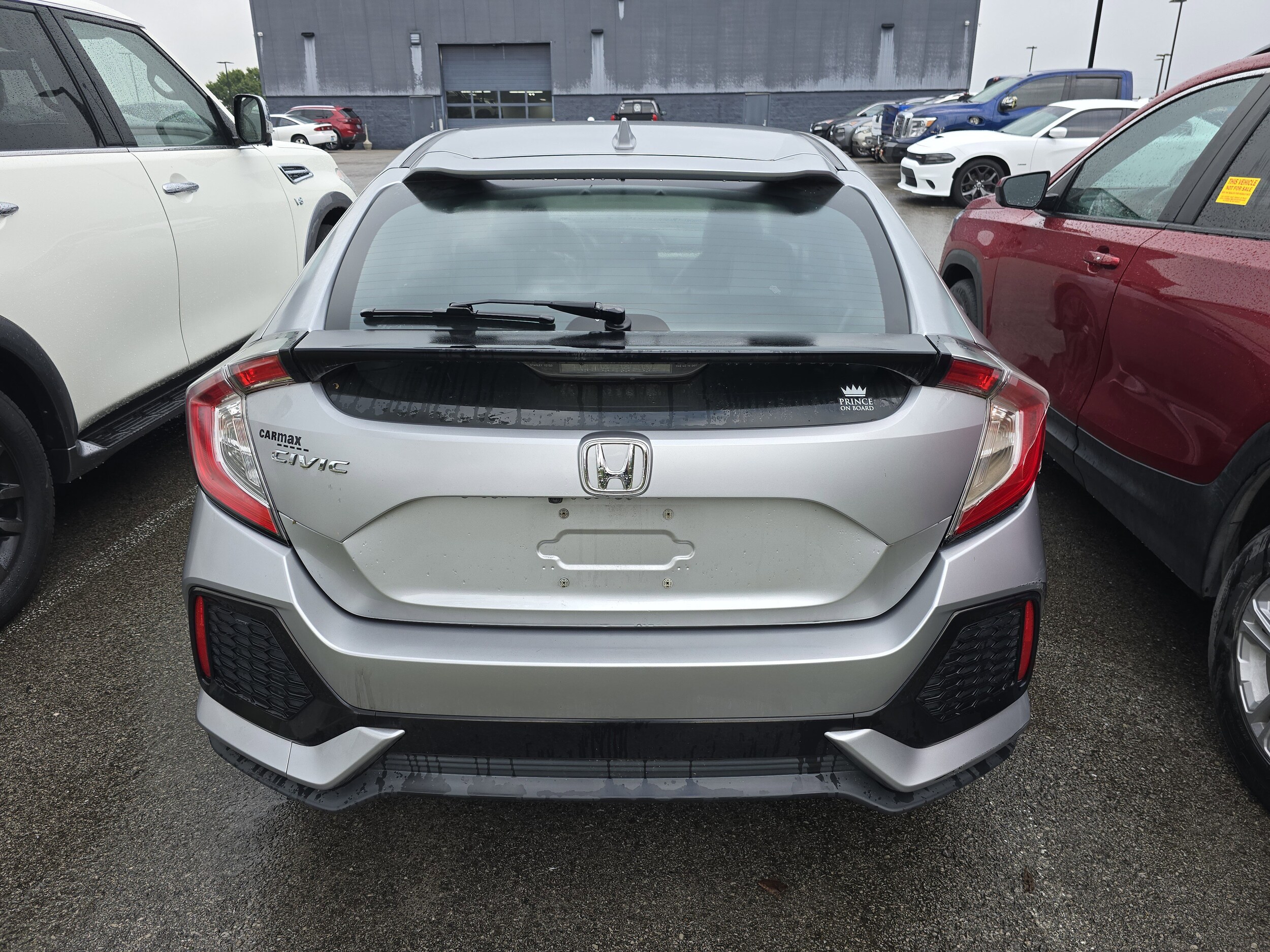 2018 Honda Civic EX-L Hatchback photo 3