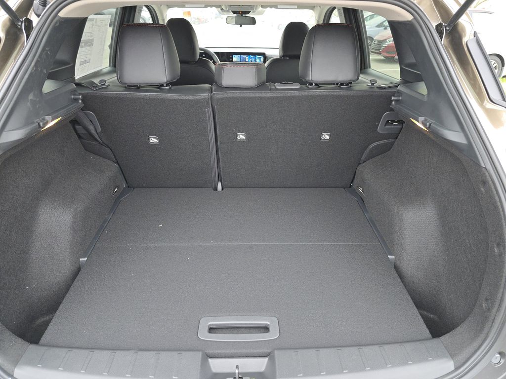 2026 Nissan KICKS SR - Photo 20