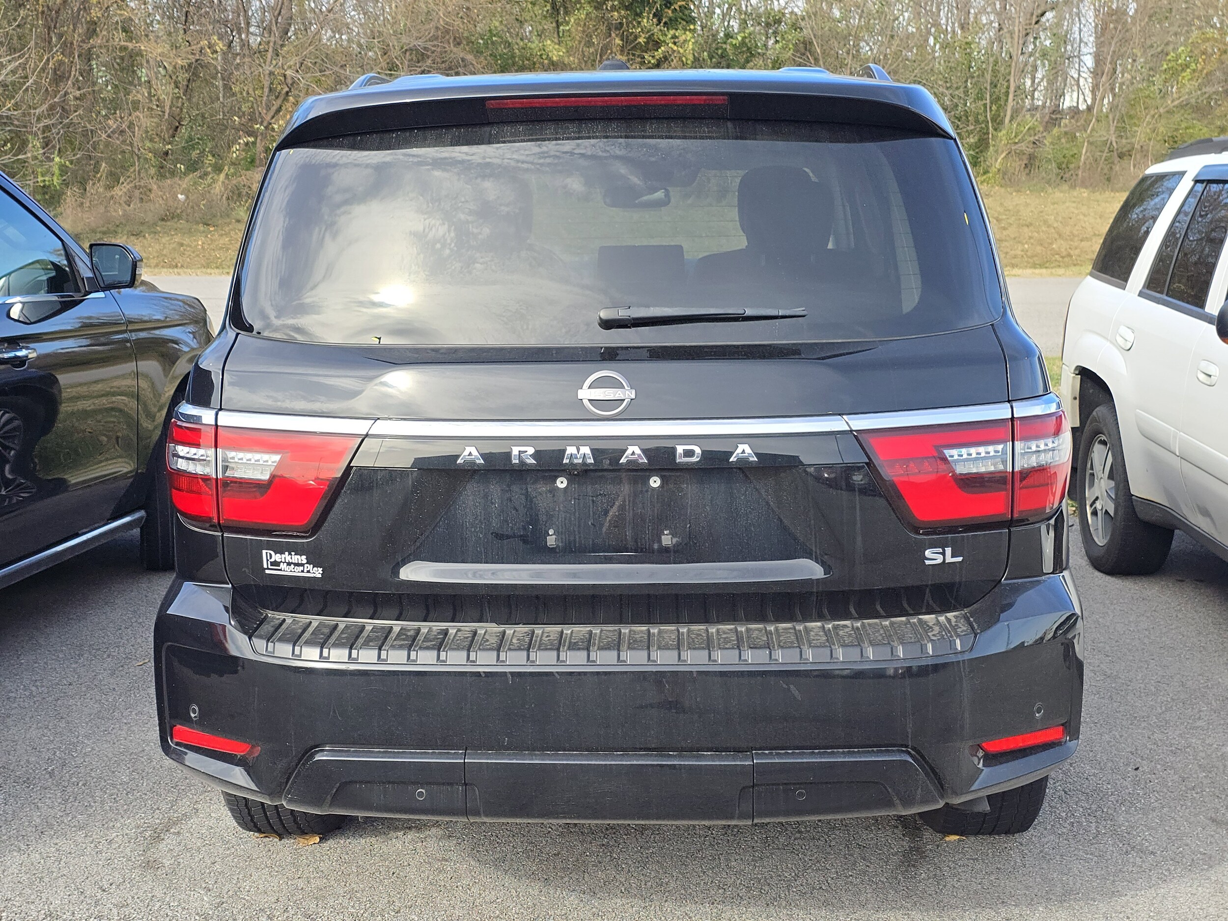 2021 Nissan Armada SL photo 2