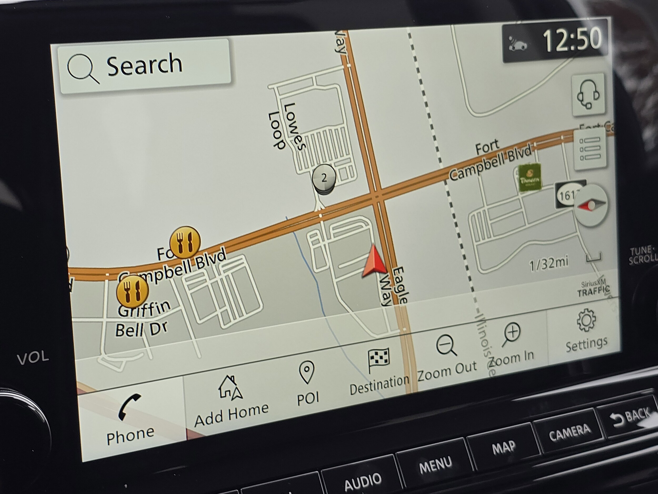 2025 Nissan Pathfinder SL photo 3